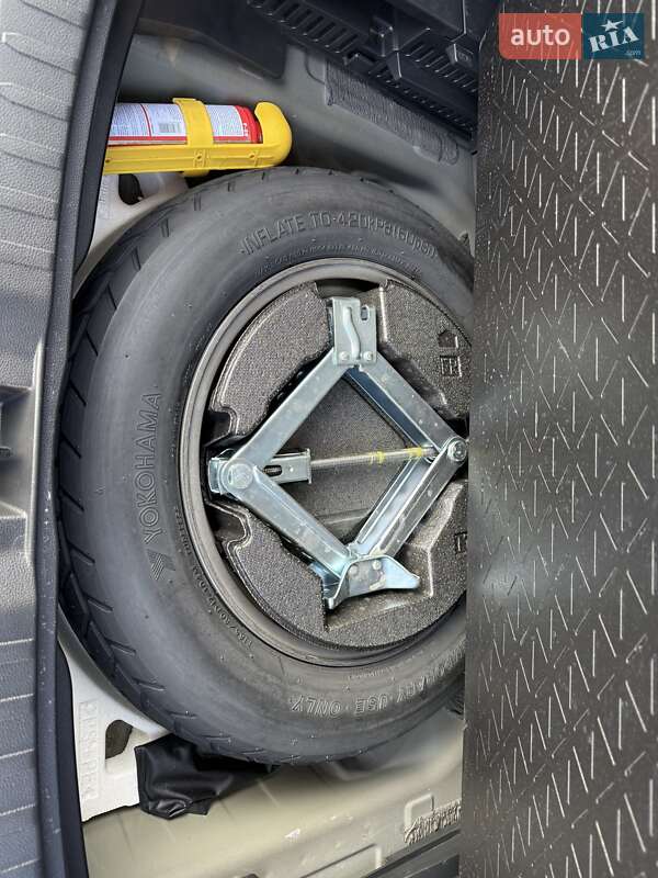 Внедорожник / Кроссовер Toyota RAV4 2022 в Киеве фото 55 Внедорожник / Кроссовер Toyota RAV4 2022 в Киеве