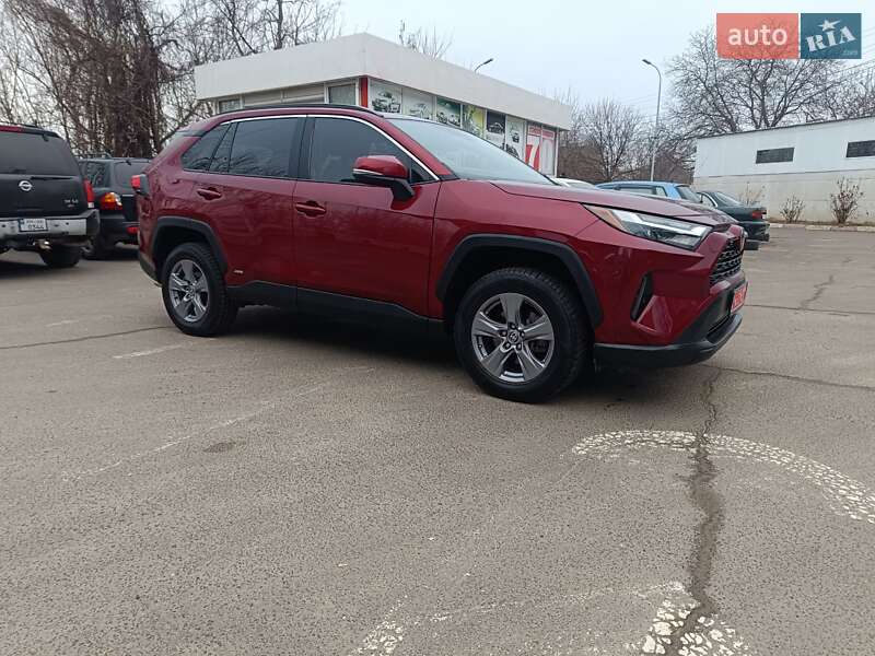 Внедорожник / Кроссовер Toyota RAV4 2022 в Одессе