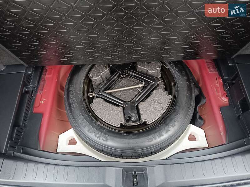 Внедорожник / Кроссовер Toyota RAV4 2022 в Одессе