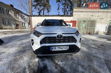 Позашляховик / Кросовер Toyota RAV4 2021 в Києві