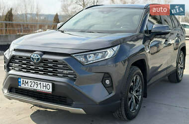 Позашляховик / Кросовер Toyota RAV4 2023 в Києві