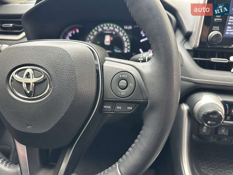 Внедорожник / Кроссовер Toyota RAV4 2019 в Черкассах фото 31 Внедорожник / Кроссовер Toyota RAV4 2019 в Черкассах