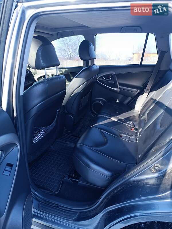 Внедорожник / Кроссовер Toyota RAV4 2006 в Нежине фото 9 Внедорожник / Кроссовер Toyota RAV4 2006 в Нежине