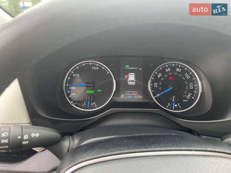 Внедорожник / Кроссовер Toyota RAV4 2019 в Ивано-Франковске