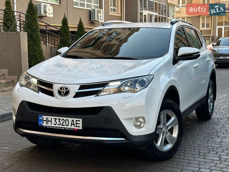Позашляховик / Кросовер Toyota RAV4 2013 в Одесі