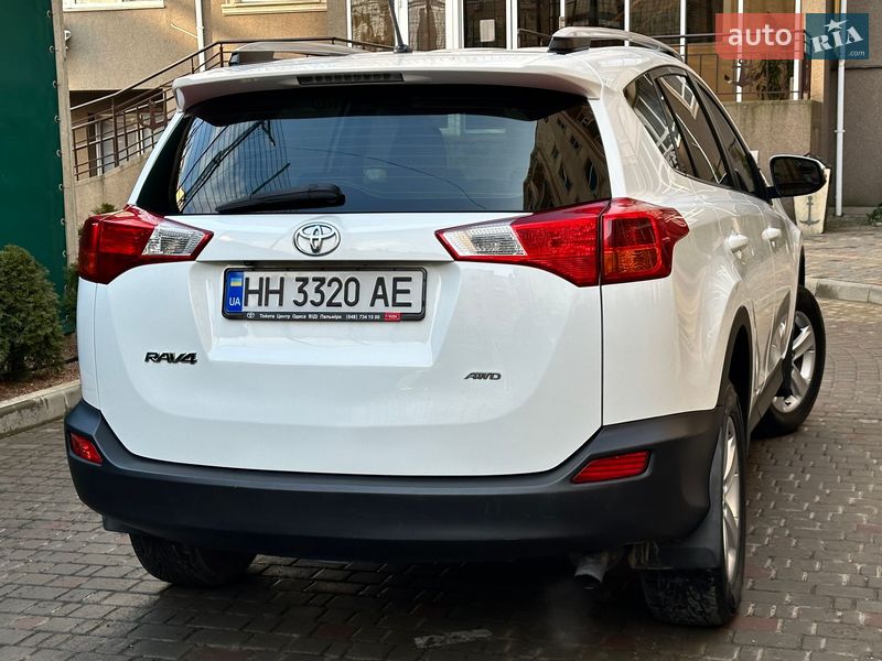 Позашляховик / Кросовер Toyota RAV4 2013 в Одесі