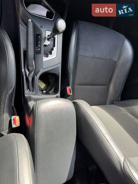 Внедорожник / Кроссовер Toyota RAV4 2016 в Киеве