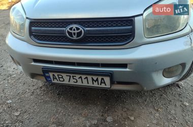 Внедорожник / Кроссовер Toyota RAV4 2003 в Запорожье
