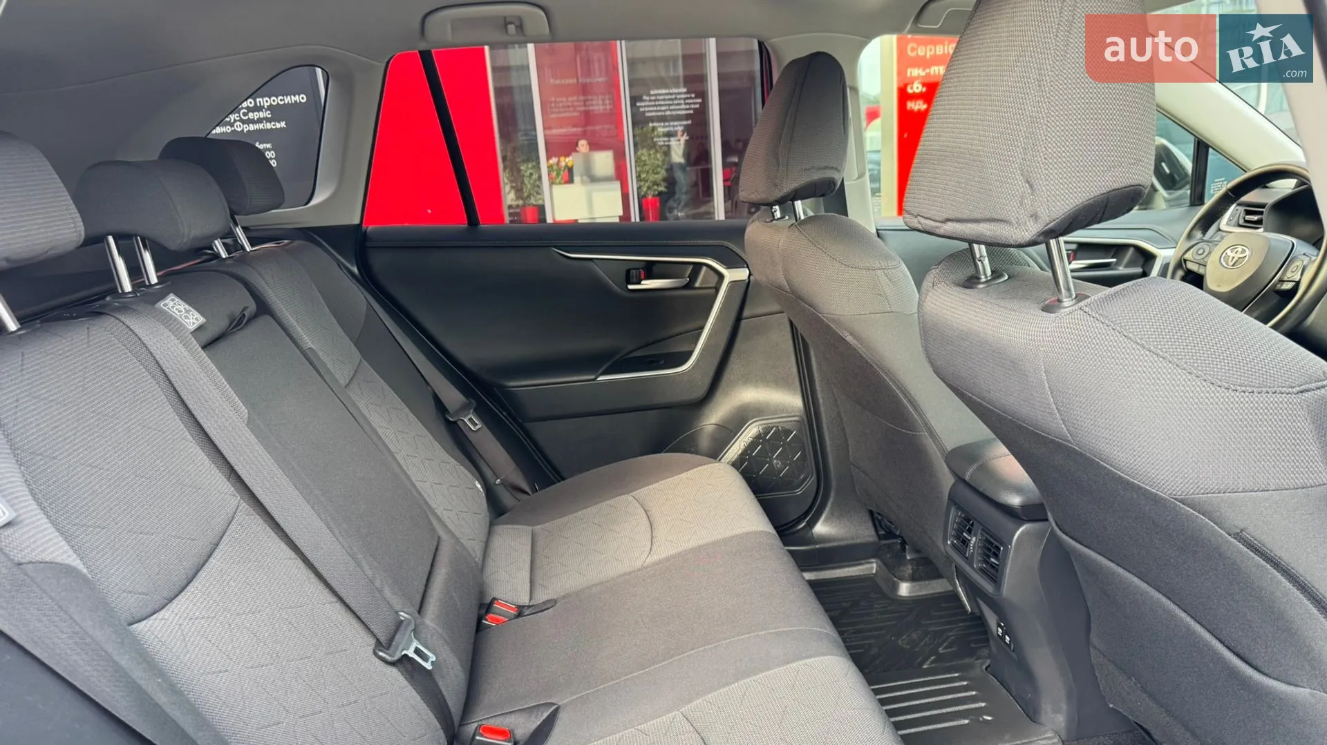 2019 Toyota RAV 4 - мініатюра 16