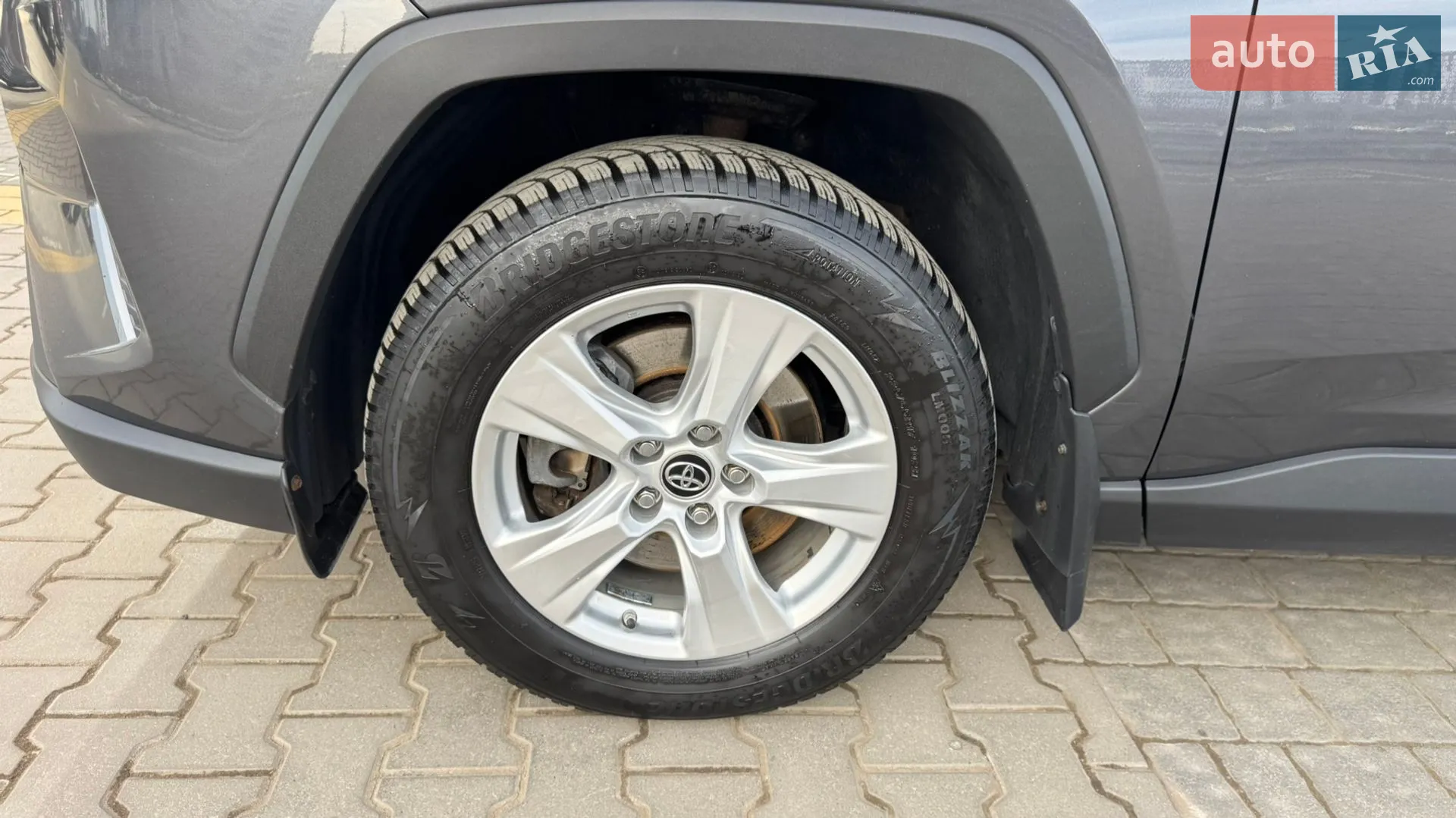 2019 Toyota RAV 4 - мініатюра 26
