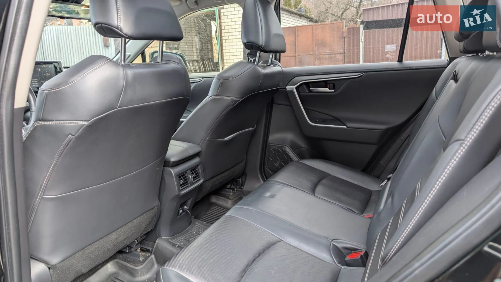 2020 Toyota RAV 4 - мініатюра 11