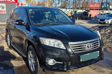 Позашляховик / Кросовер Toyota RAV4 2011 в Києві