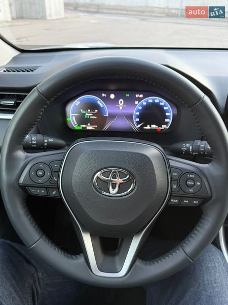 Внедорожник / Кроссовер Toyota RAV4 2023 в Киеве фото 48 Внедорожник / Кроссовер Toyota RAV4 2023 в Киеве