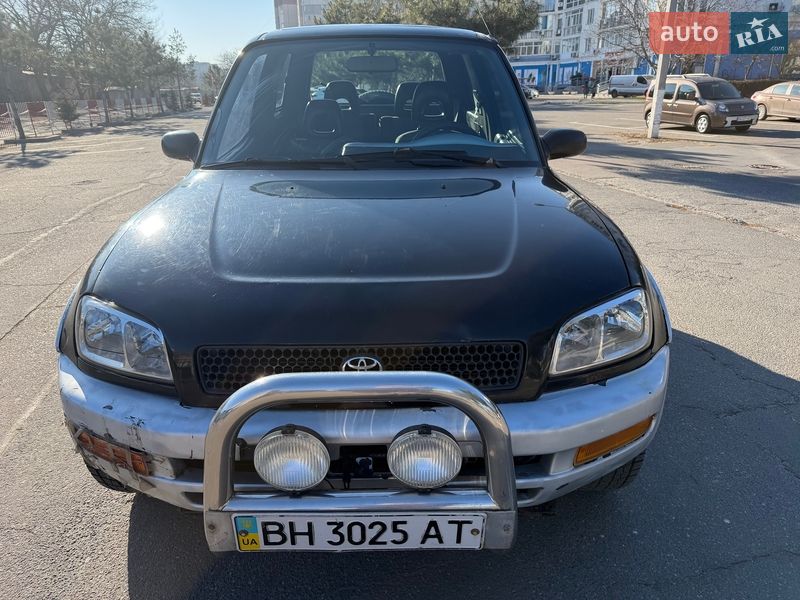Внедорожник / Кроссовер Toyota RAV4 1994 в Одессе