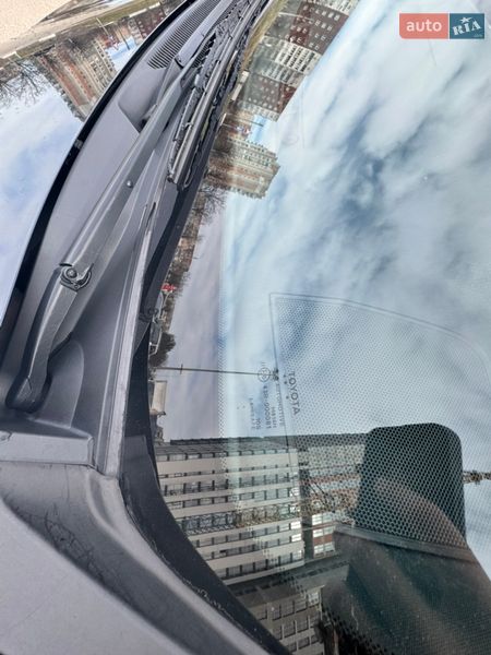 Внедорожник / Кроссовер Toyota RAV4 2017 в Львове