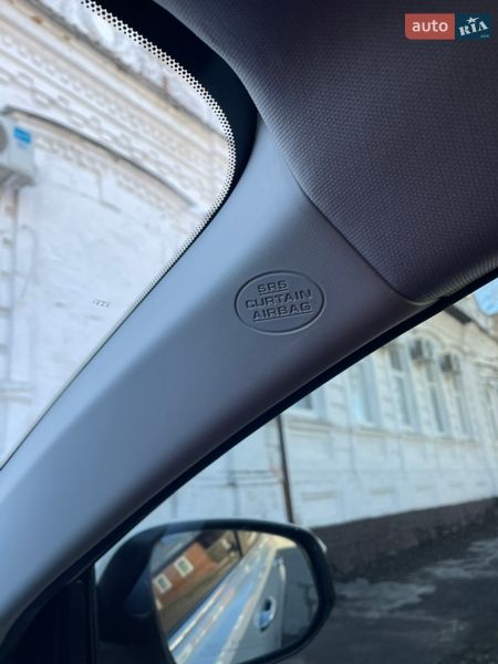 Внедорожник / Кроссовер Toyota RAV4 2018 в Полтаве