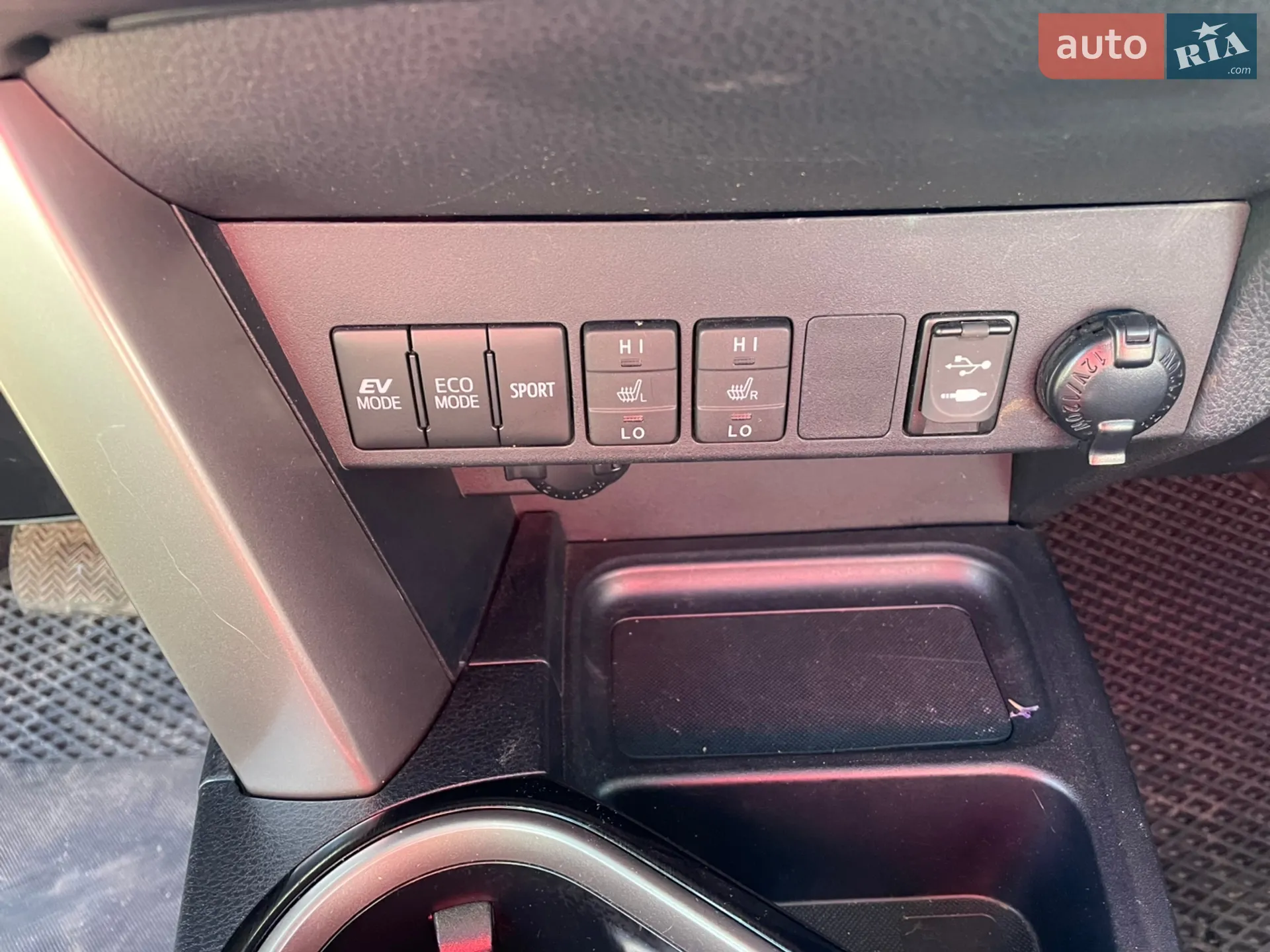 2018 Toyota RAV 4 - мініатюра 23