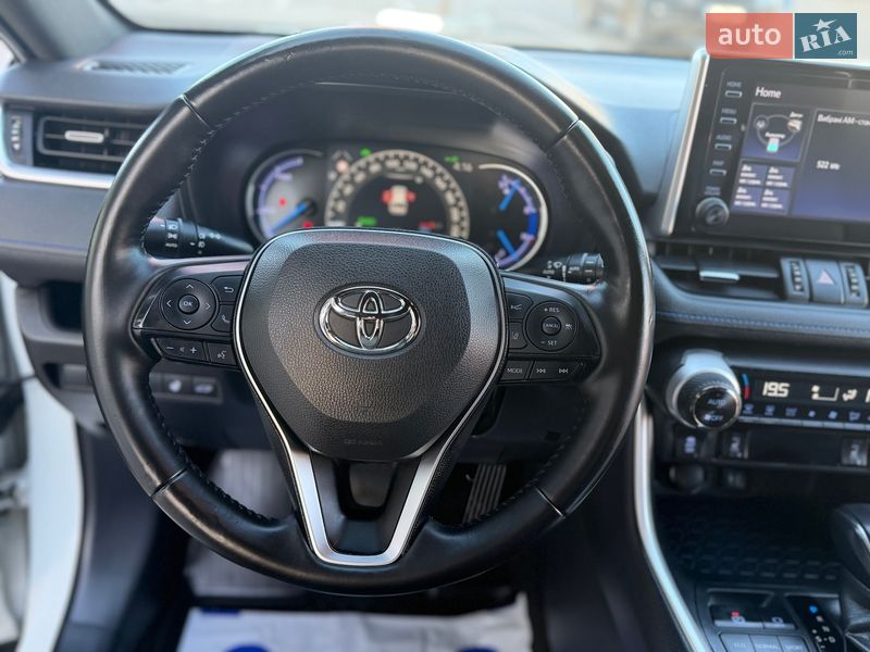 Внедорожник / Кроссовер Toyota RAV4 2018 в Одессе