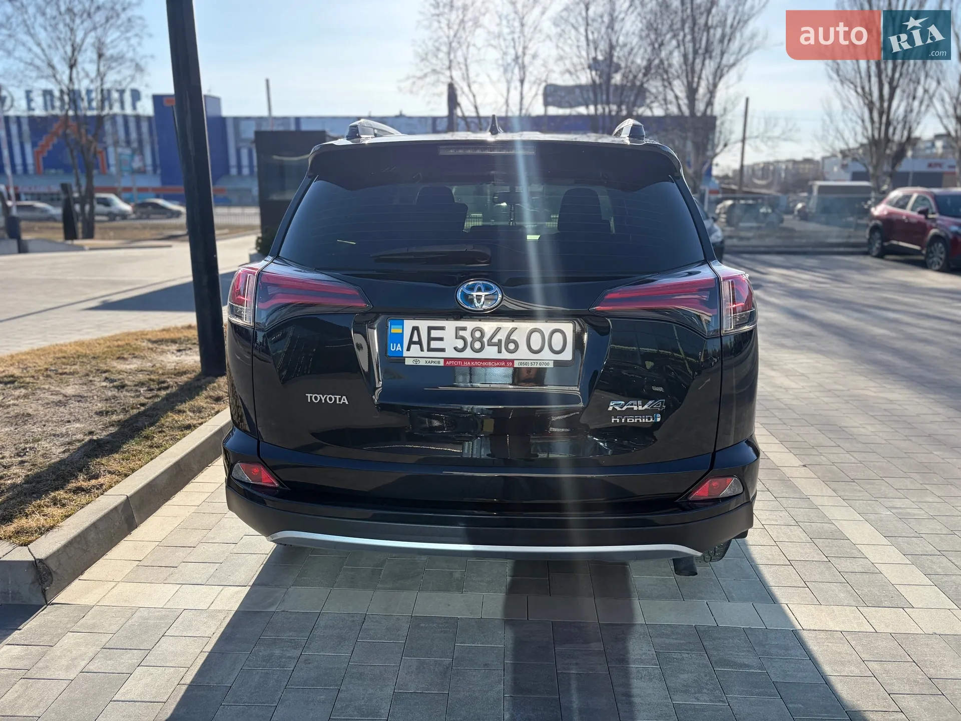2018 Toyota RAV 4 - мініатюра 5