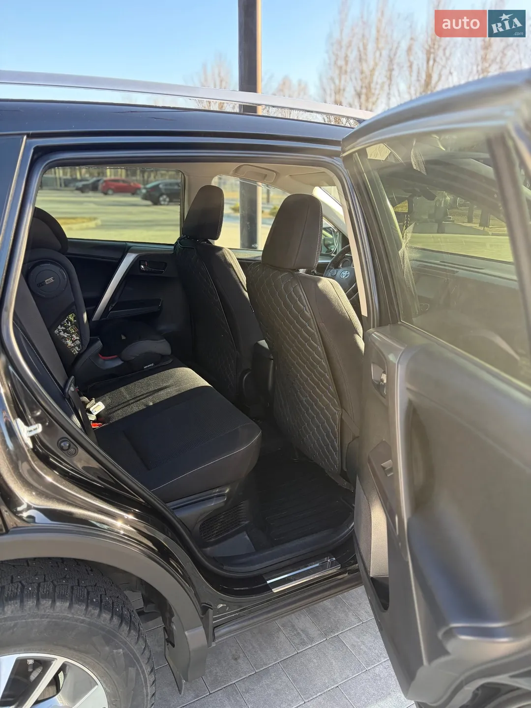 2018 Toyota RAV 4 - мініатюра 13