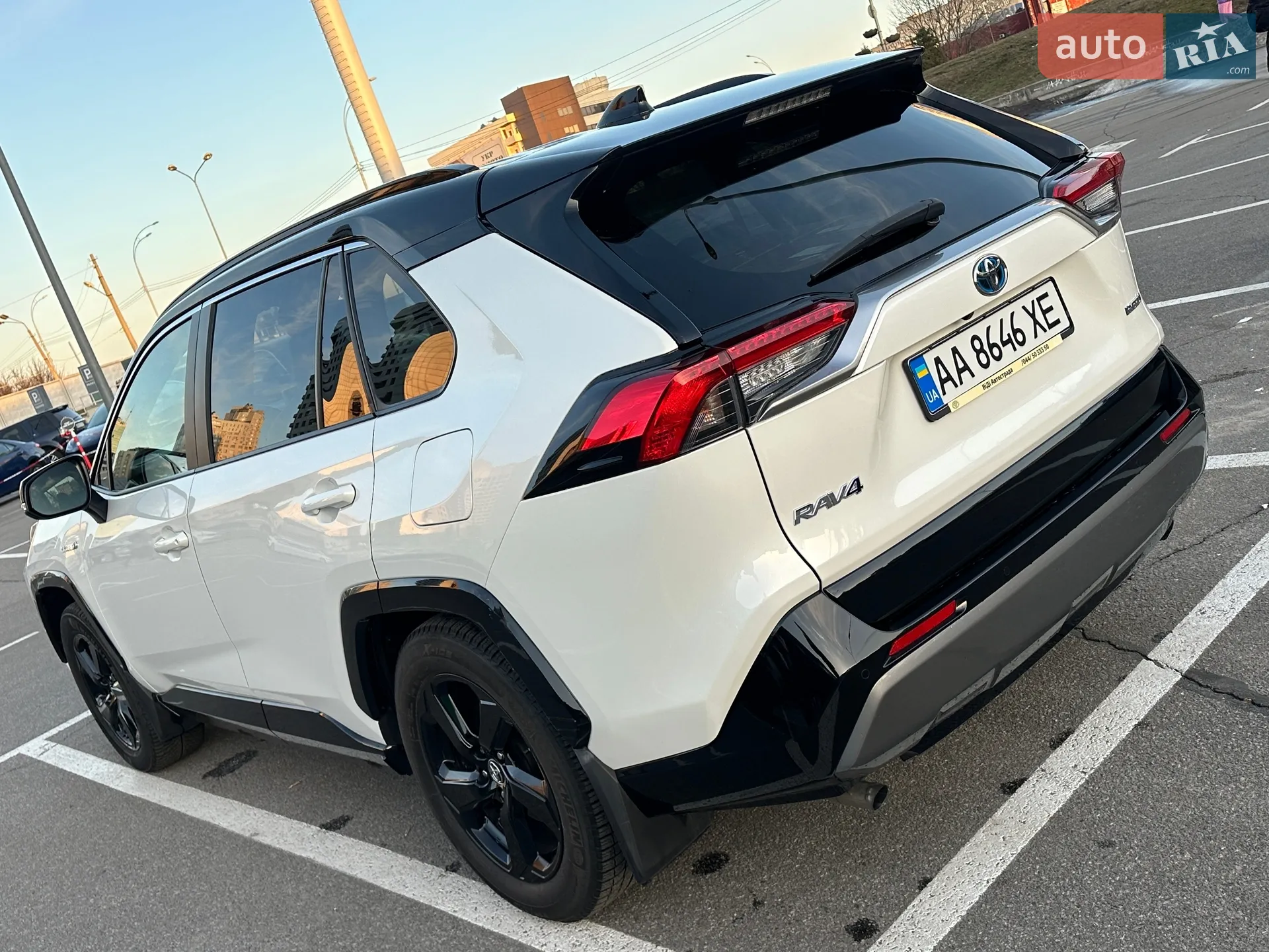 2018 Toyota RAV 4 - мініатюра 30