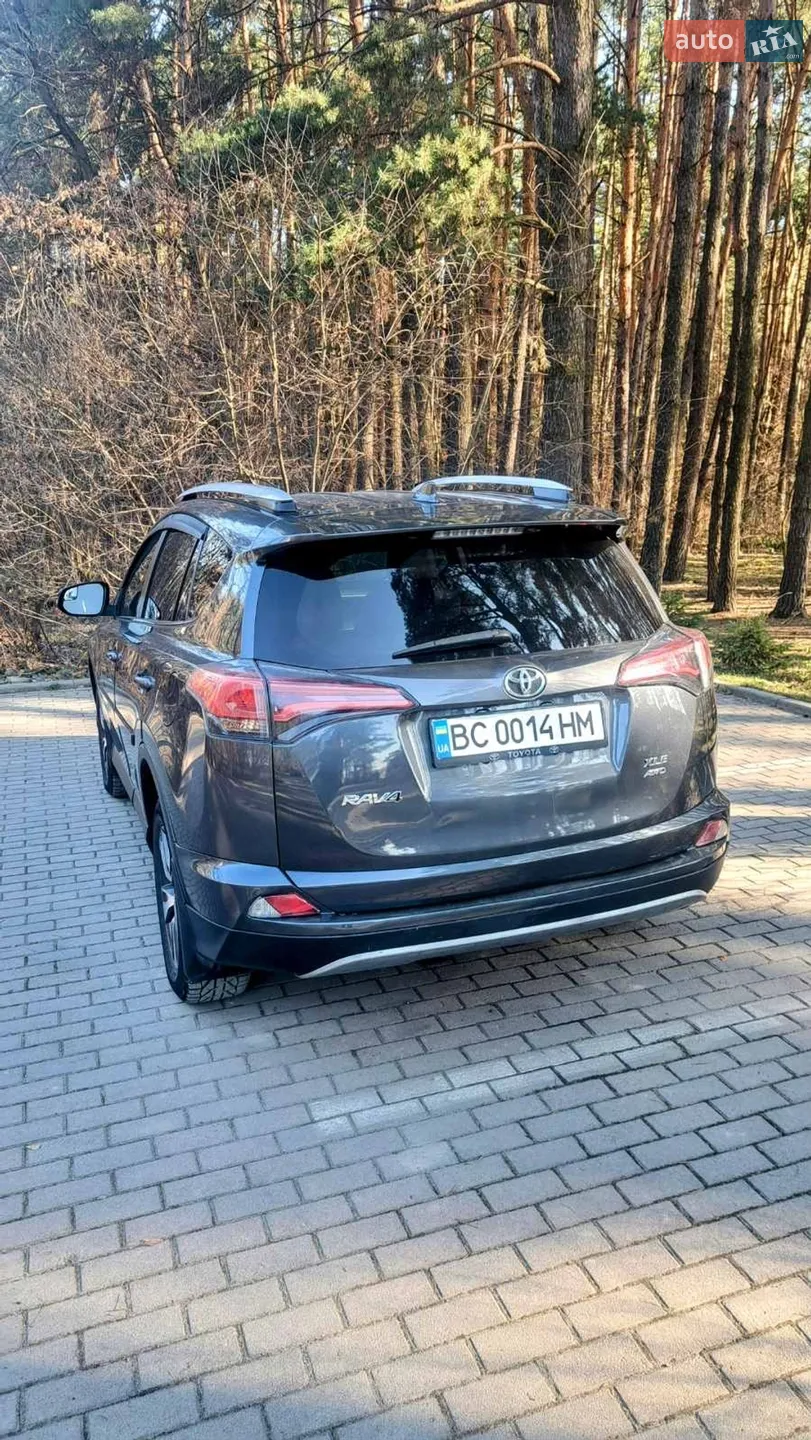 2015 Toyota RAV 4 - мініатюра 4
