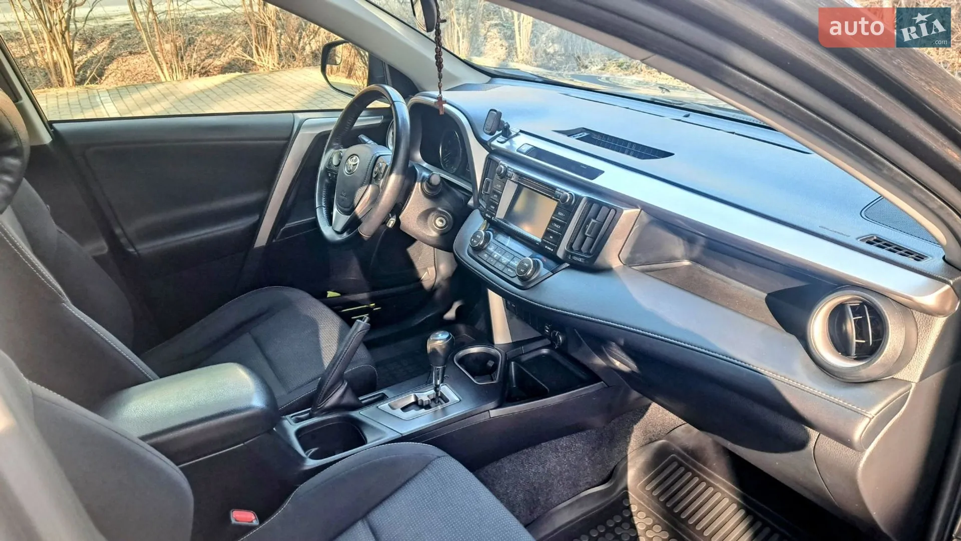 2015 Toyota RAV 4 - мініатюра 8