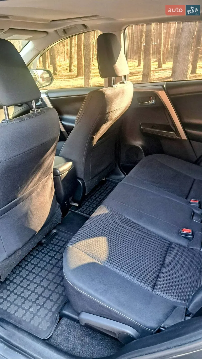 2015 Toyota RAV 4 - мініатюра 12