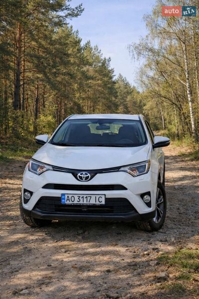 Toyota RAV4 2016