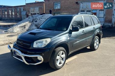Внедорожник / Кроссовер Toyota RAV4 2005 в Лубнах
