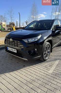Внедорожник / Кроссовер Toyota RAV4 2023 в Киеве
