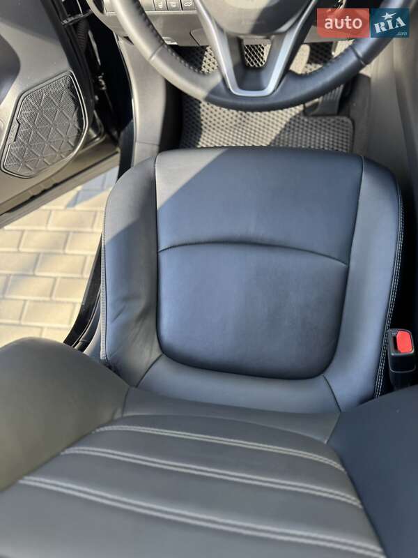 Внедорожник / Кроссовер Toyota RAV4 2023 в Киеве фото 21 Внедорожник / Кроссовер Toyota RAV4 2023 в Киеве