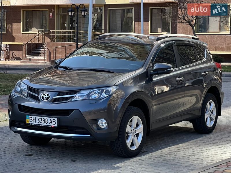 Toyota RAV4 2013
