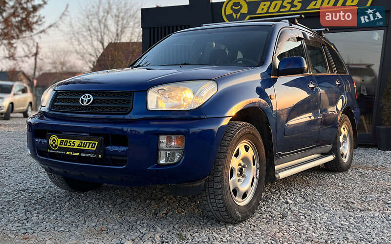Внедорожник / Кроссовер Toyota RAV4 2002 в Коломые