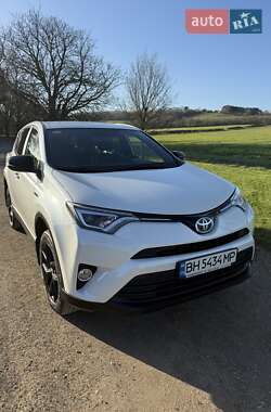 Внедорожник / Кроссовер Toyota RAV4 2018 в Одессе