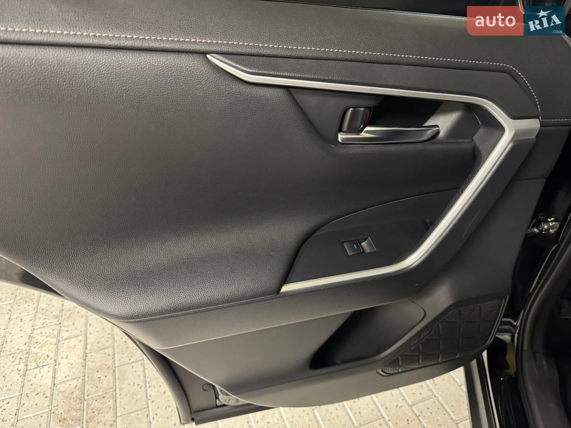2021 Toyota RAV 4 - мініатюра 30
