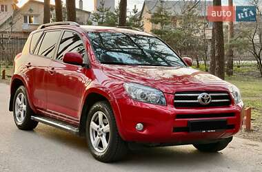 Позашляховик / Кросовер Toyota RAV4 2008 в Києві
