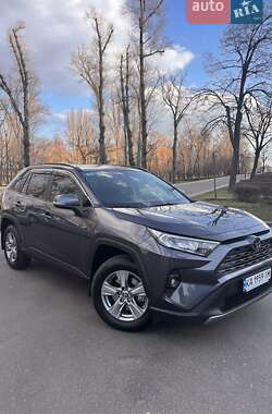 Внедорожник / Кроссовер Toyota RAV4 2022 в Киеве