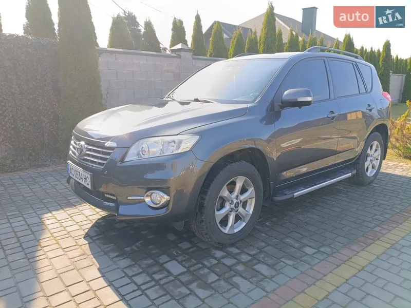 Toyota RAV4 2010