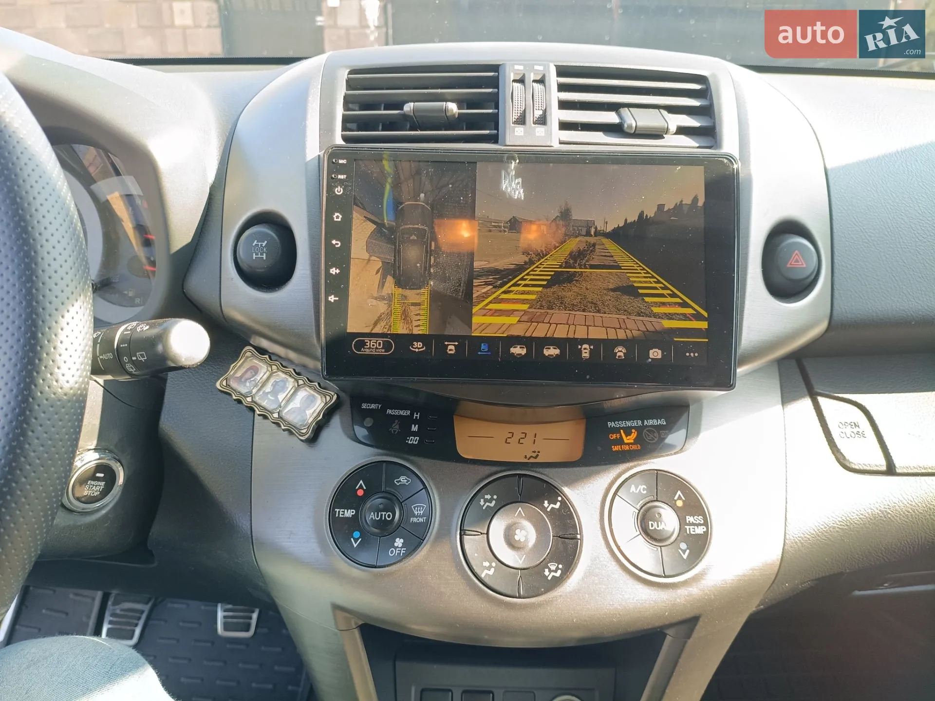 2010 Toyota RAV 4 - мініатюра 11