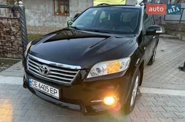 Внедорожник / Кроссовер Toyota RAV4 2010 в Черновцах