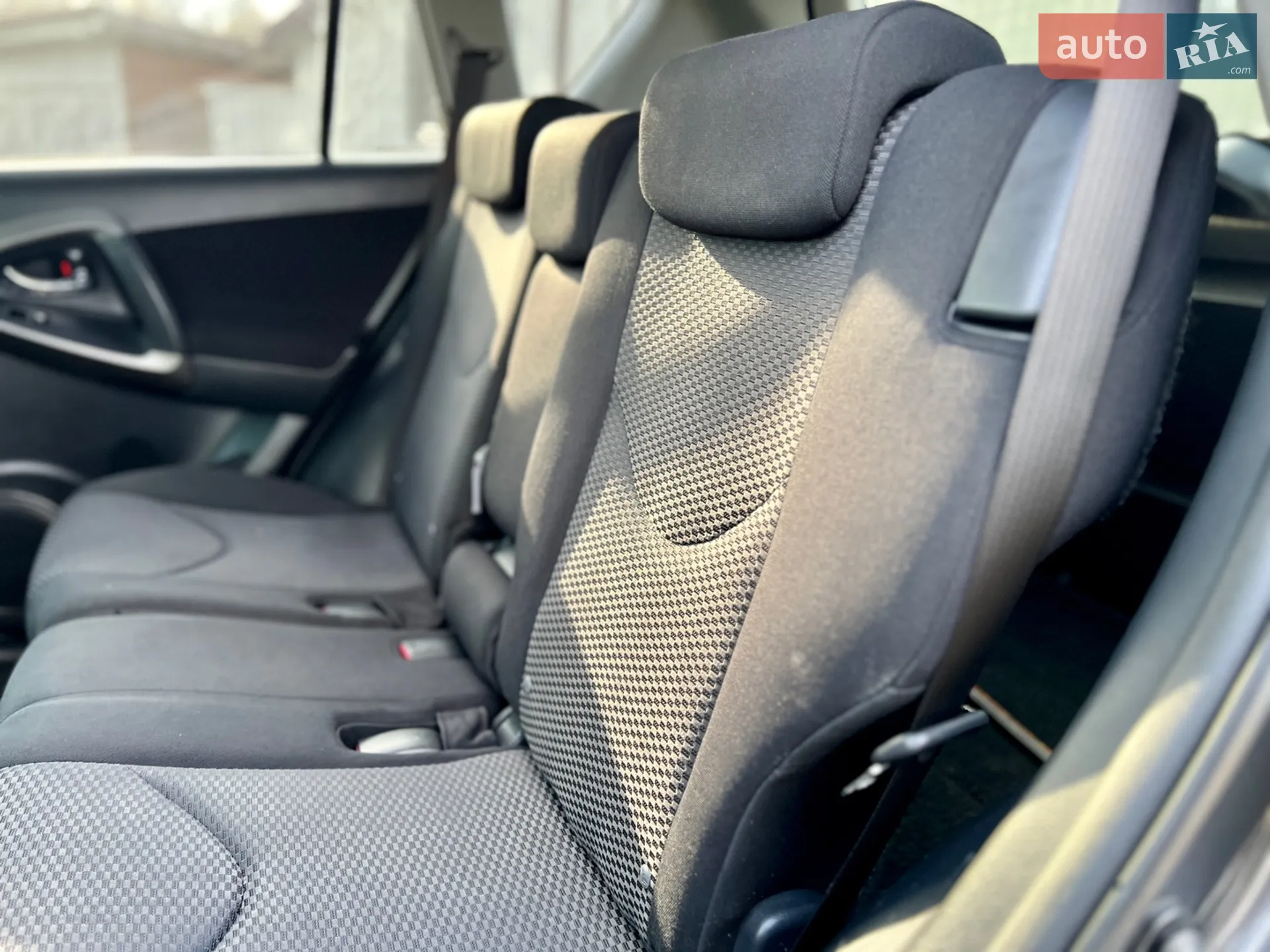 2010 Toyota RAV 4 - мініатюра 59