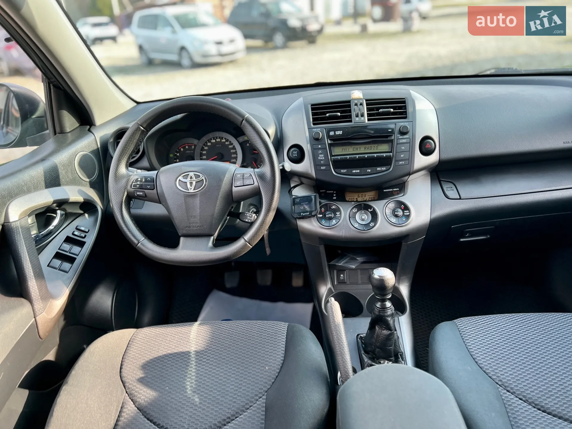 2010 Toyota RAV 4 - мініатюра 65
