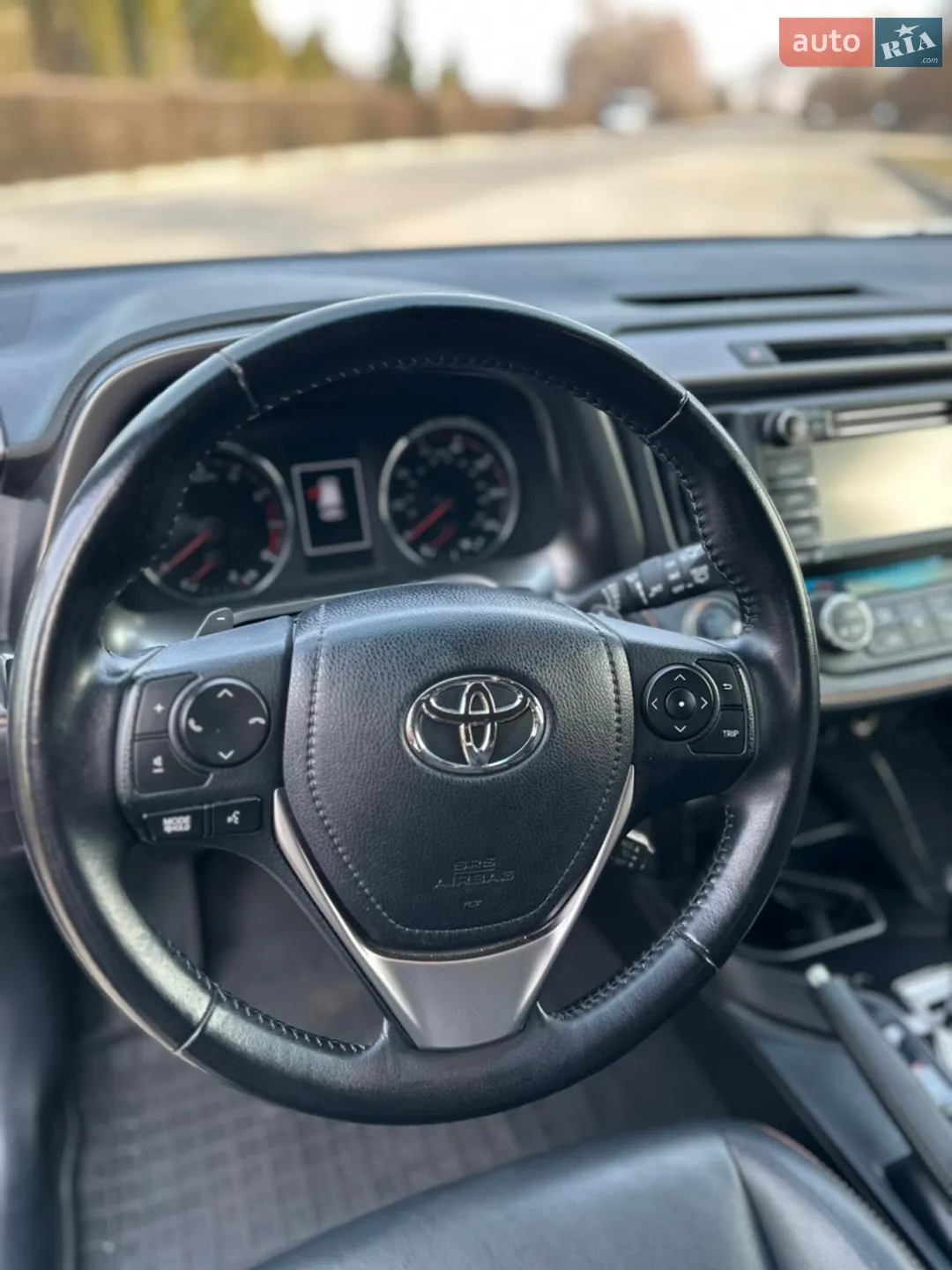 2016 Toyota RAV 4 - мініатюра 15