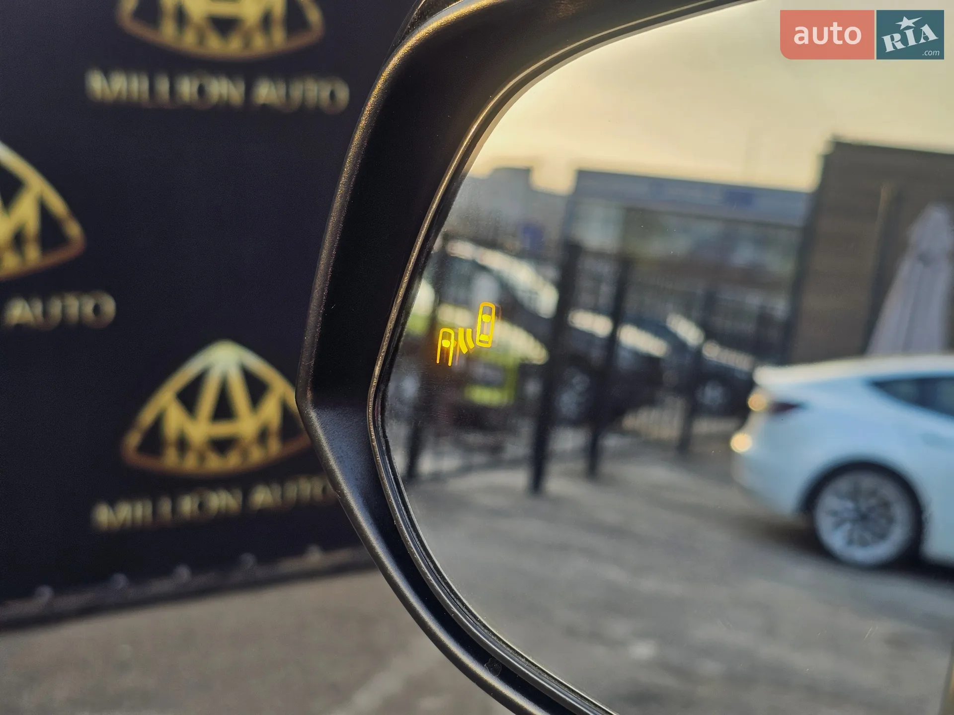 2019 Toyota RAV 4 - мініатюра 10
