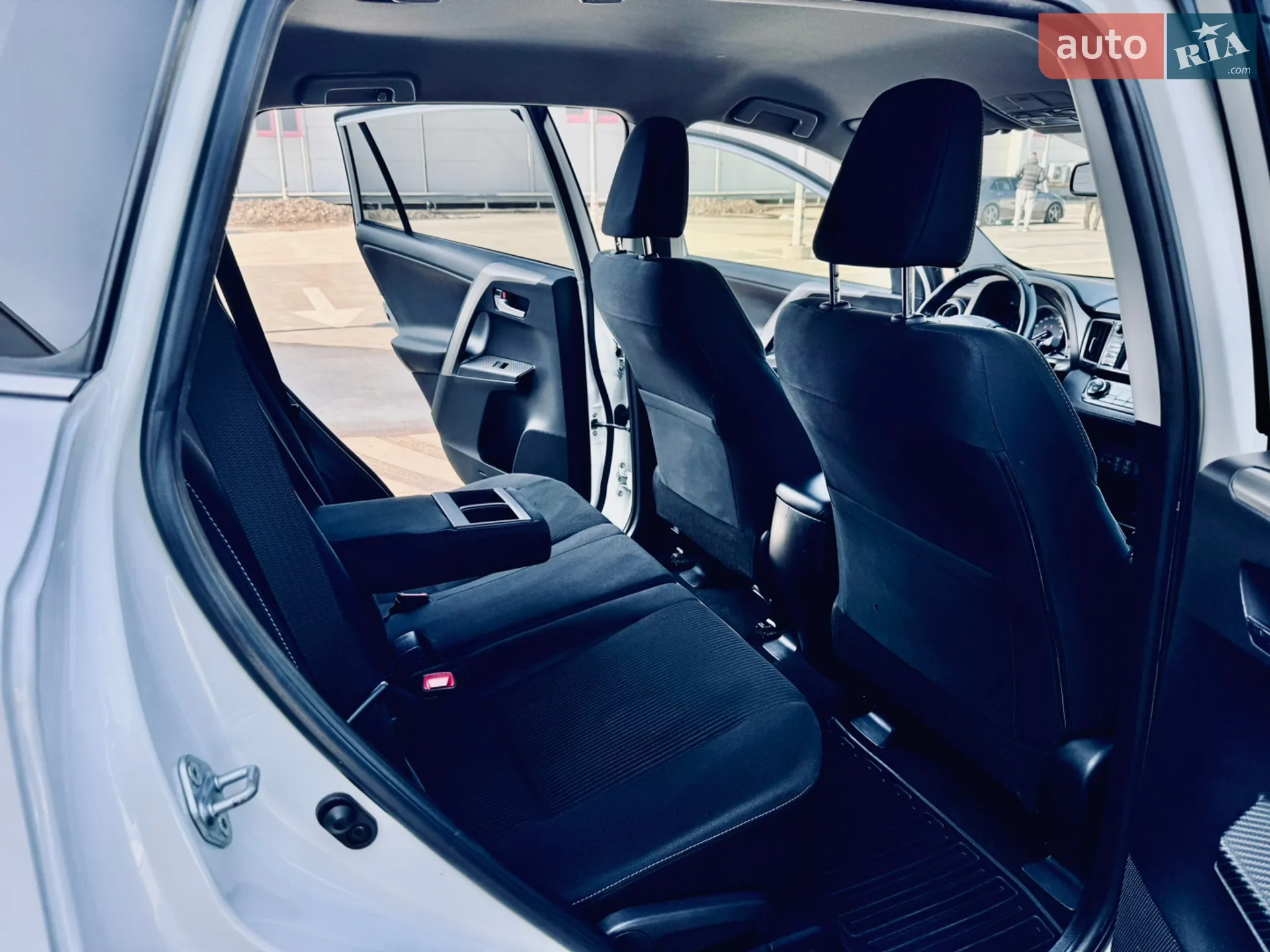 2014 Toyota RAV 4 - мініатюра 32
