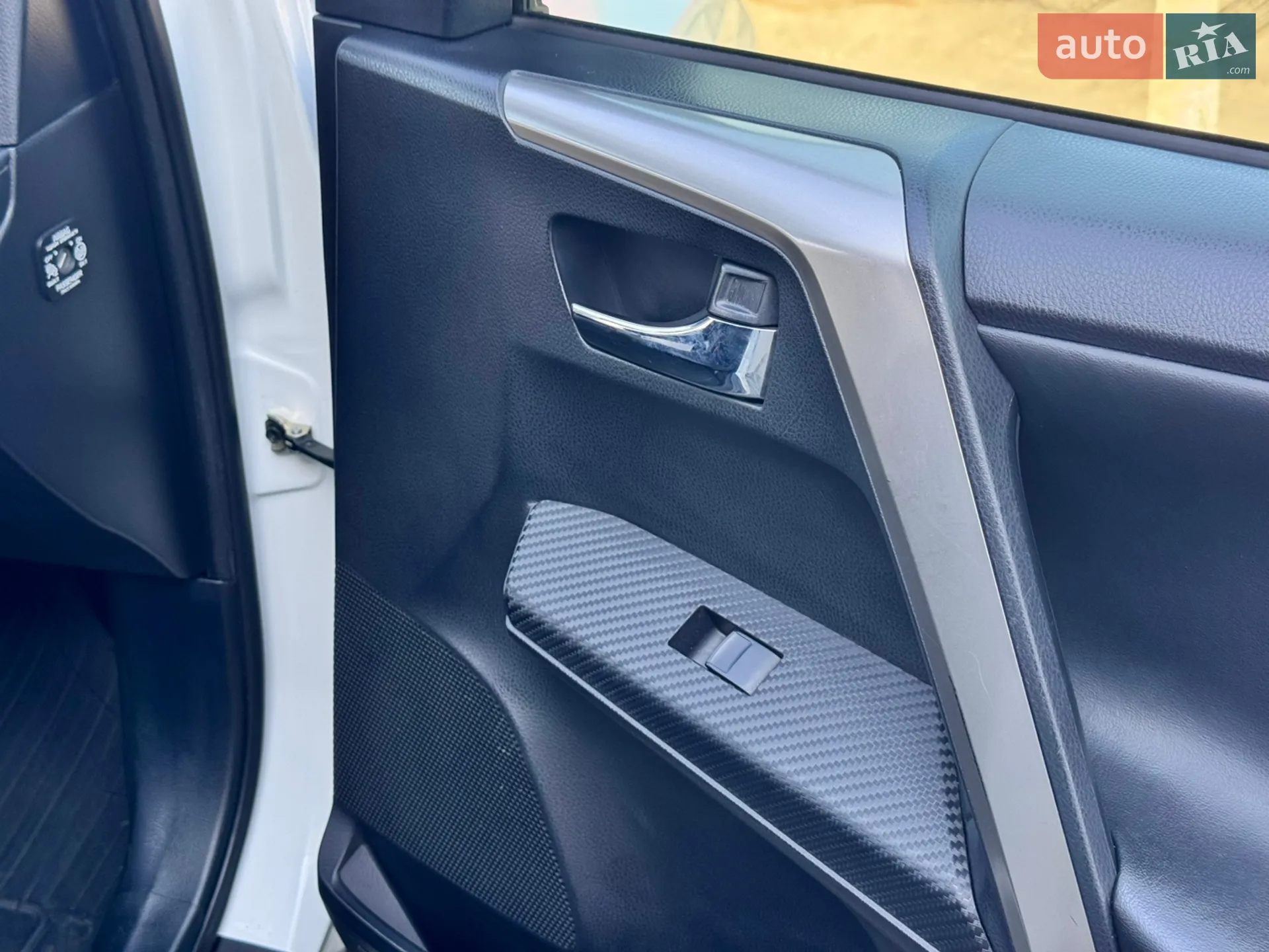 2014 Toyota RAV 4 - мініатюра 34