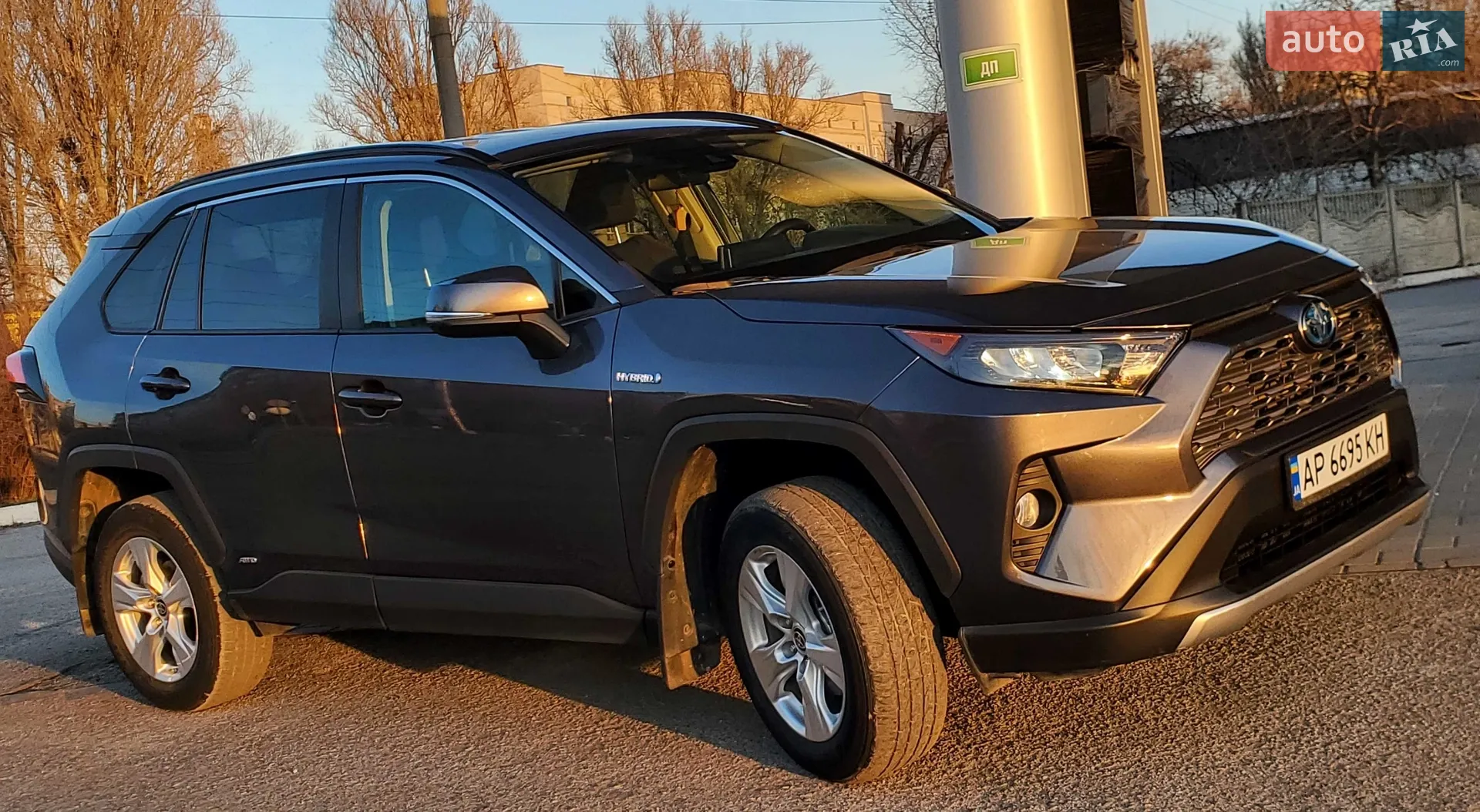 2021 Toyota RAV 4 - мініатюра 9