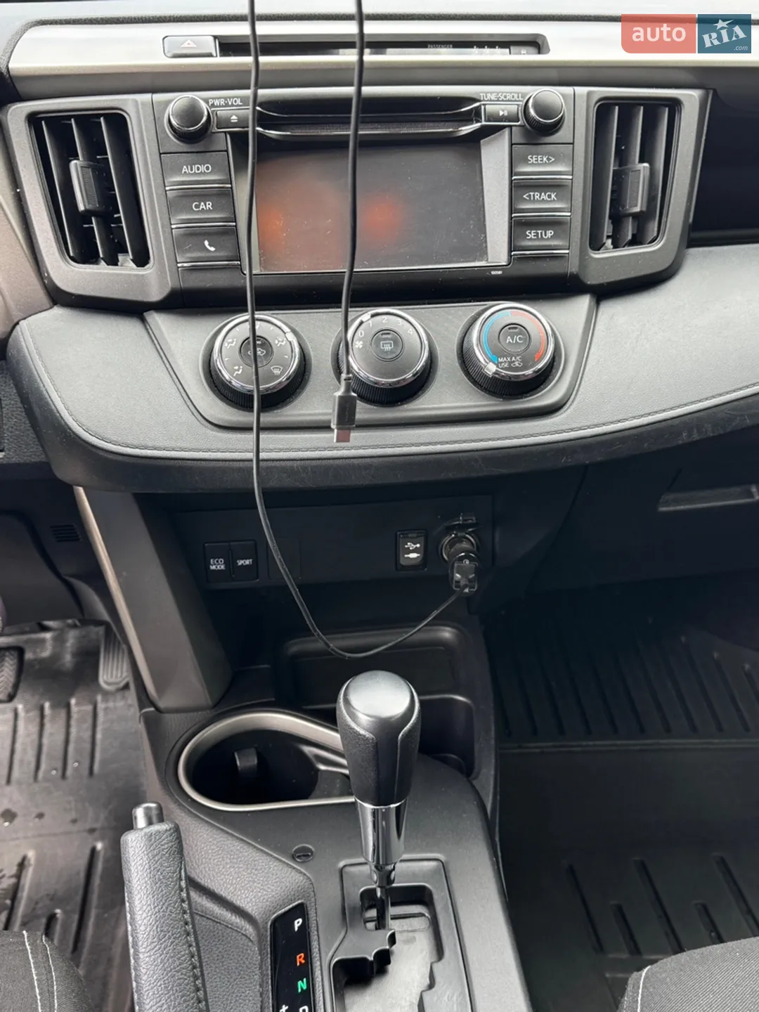 2017 Toyota RAV 4 - мініатюра 5