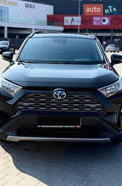 Внедорожник / Кроссовер Toyota RAV4 2023 в Киеве